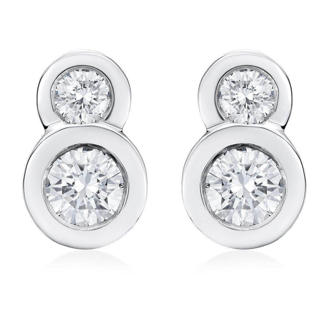 18ct White Gold Rub Set Round Brilliant Cut Diamond Stud Earrings – Mallory