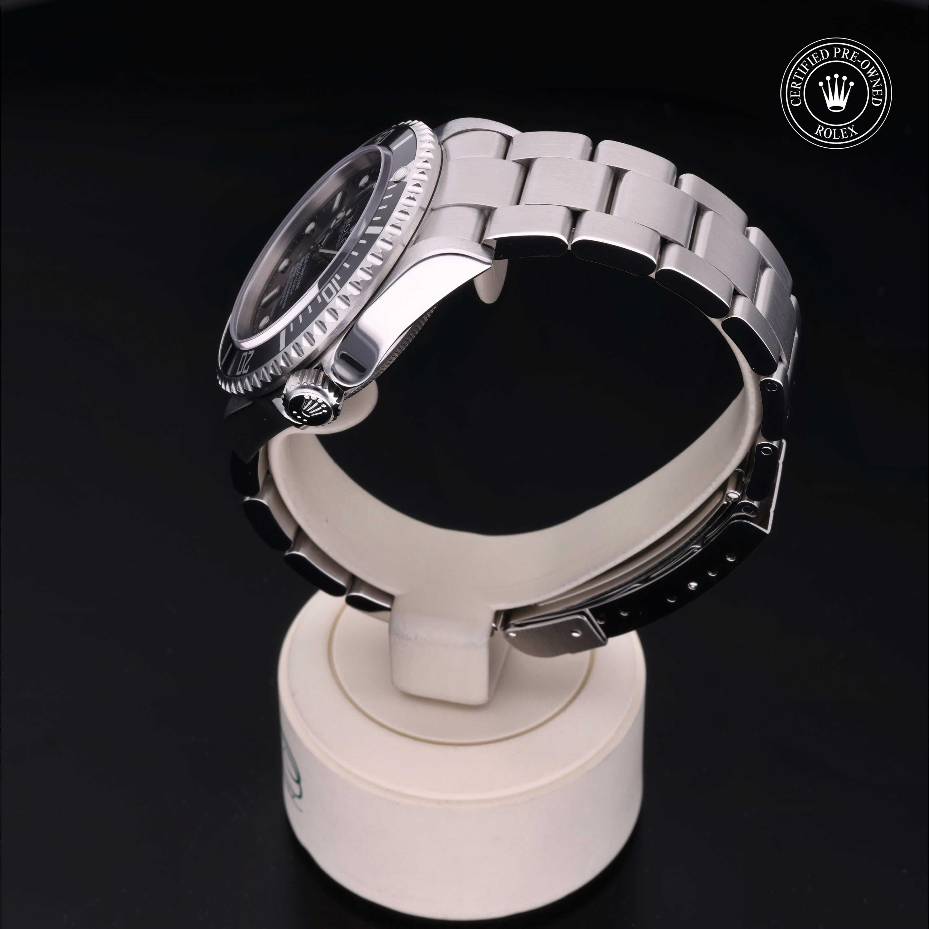 Rolex Sea-Dweller - 360° view