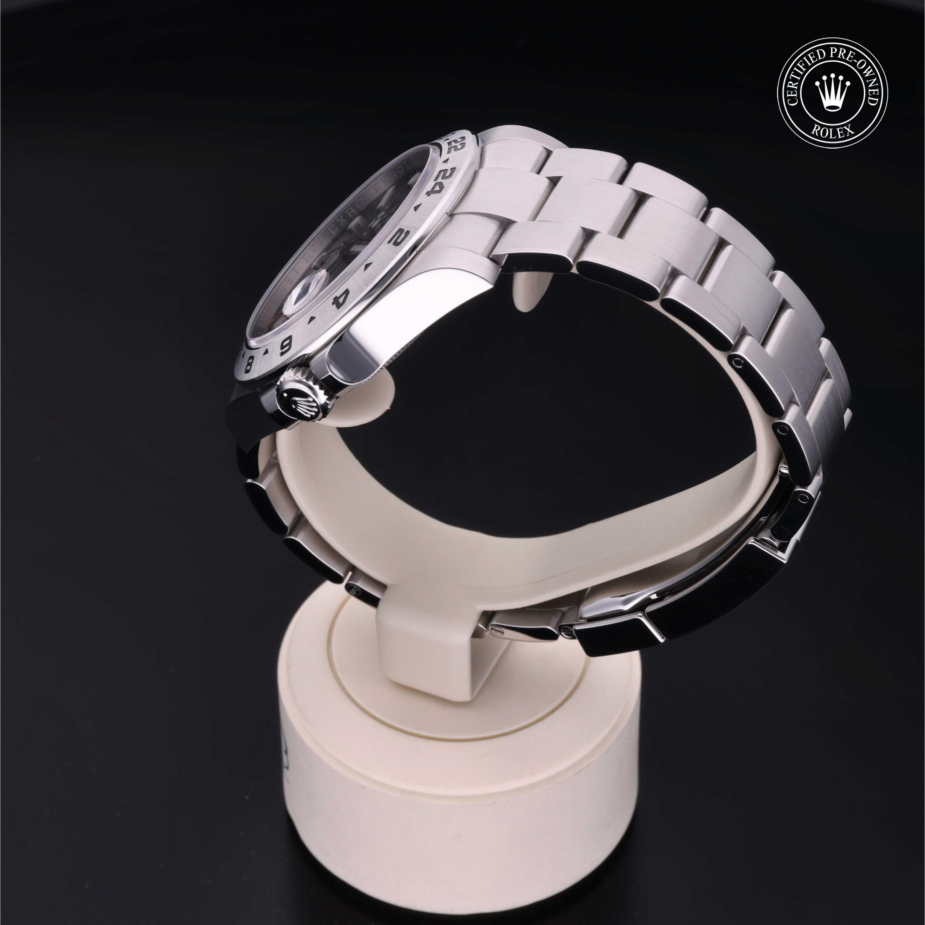 Rolex Explorer II - 360° view