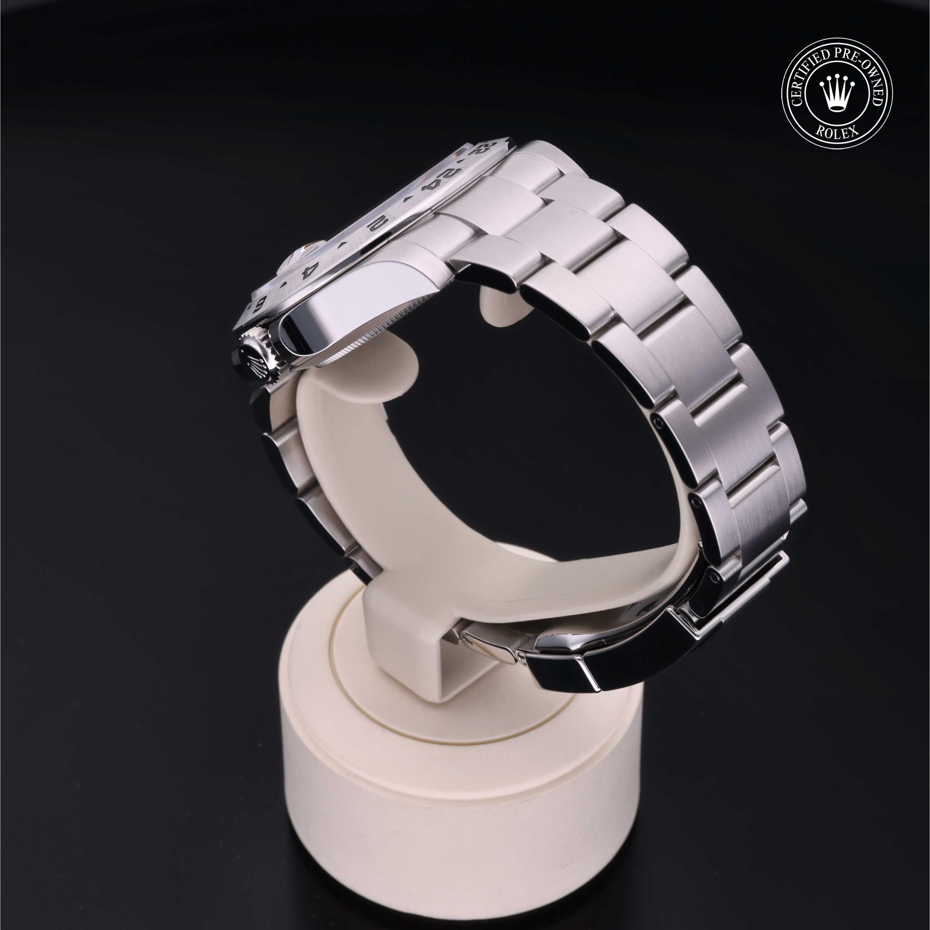 Rolex Explorer II - 360° view