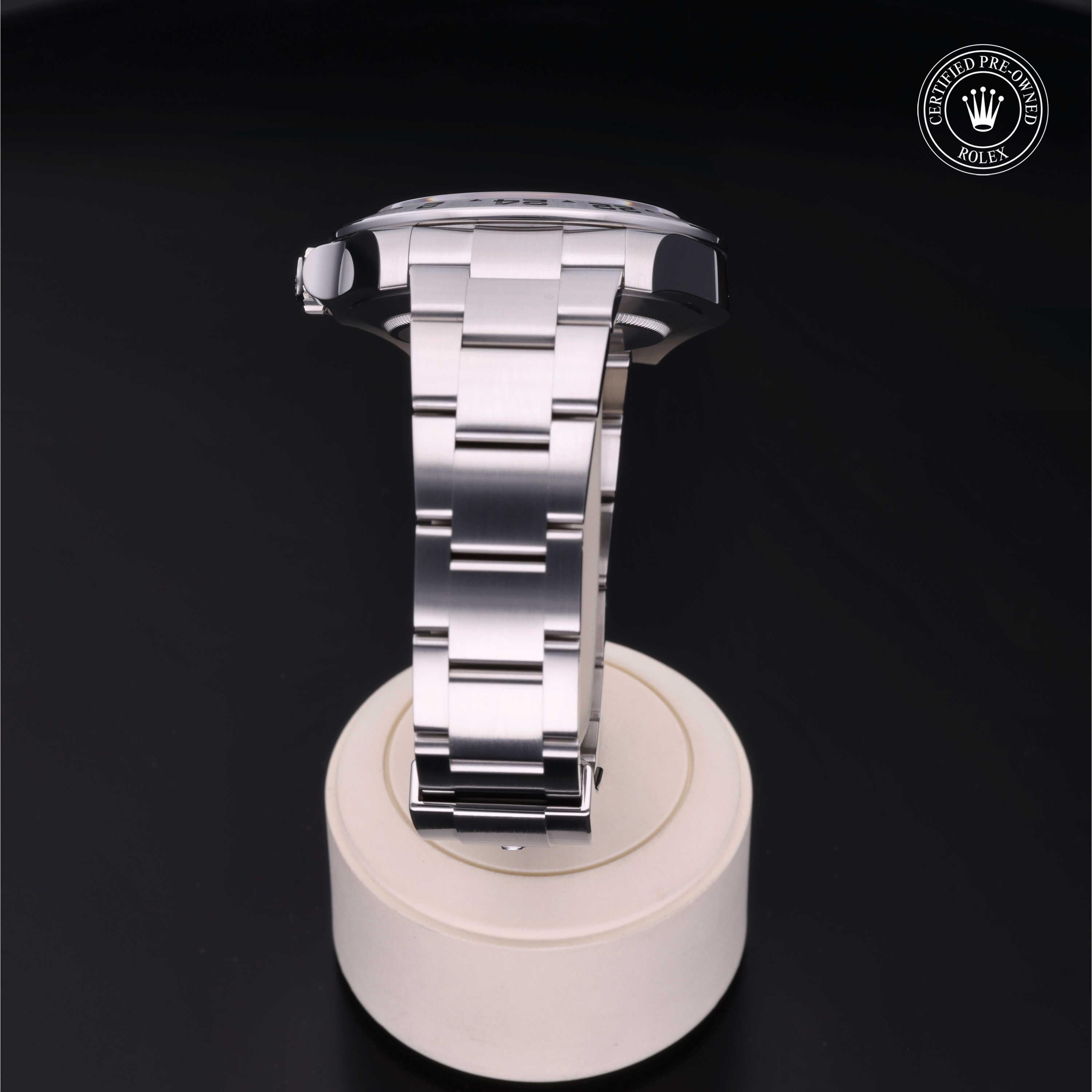 Rolex Explorer II - 360° view