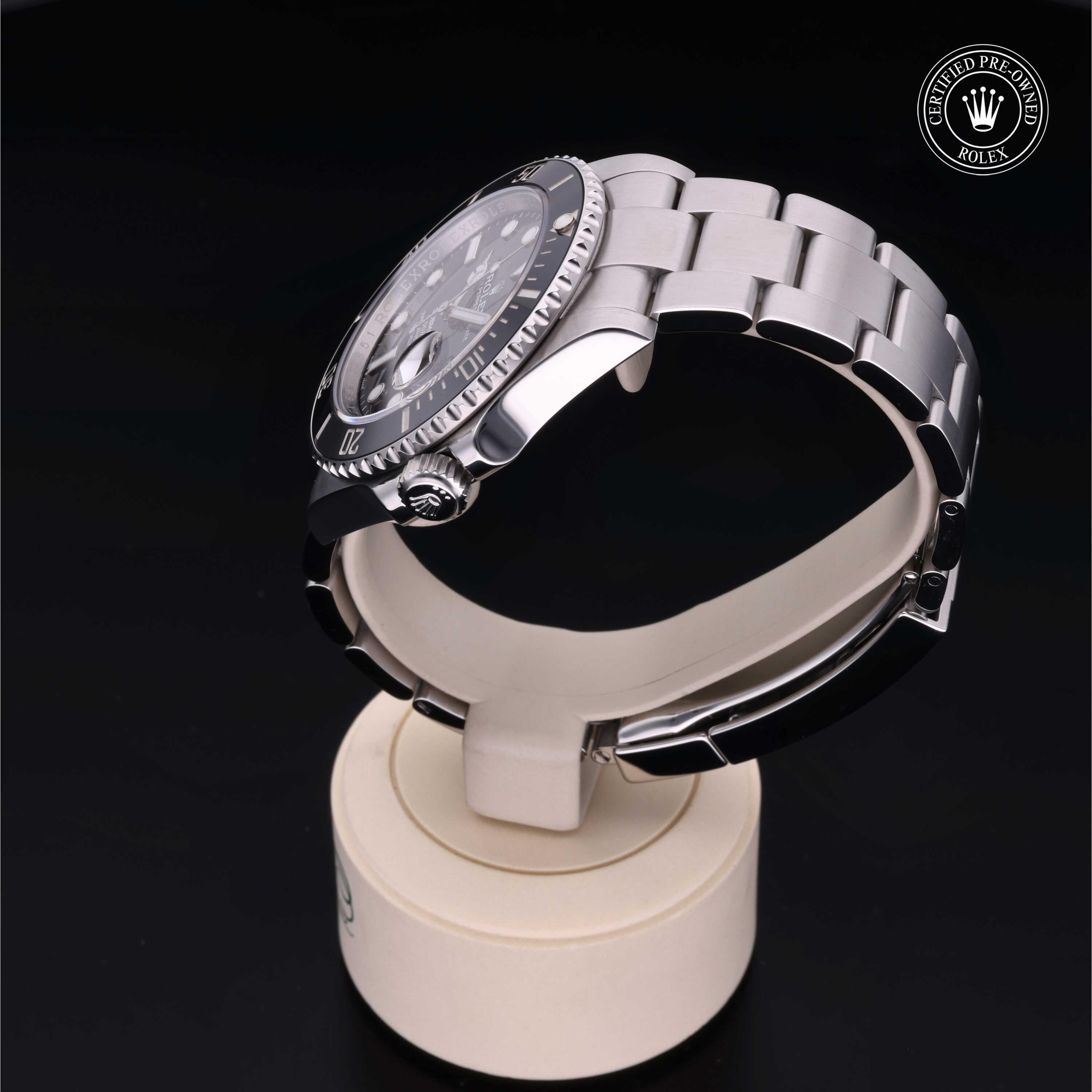 Rolex Submariner - 360° view