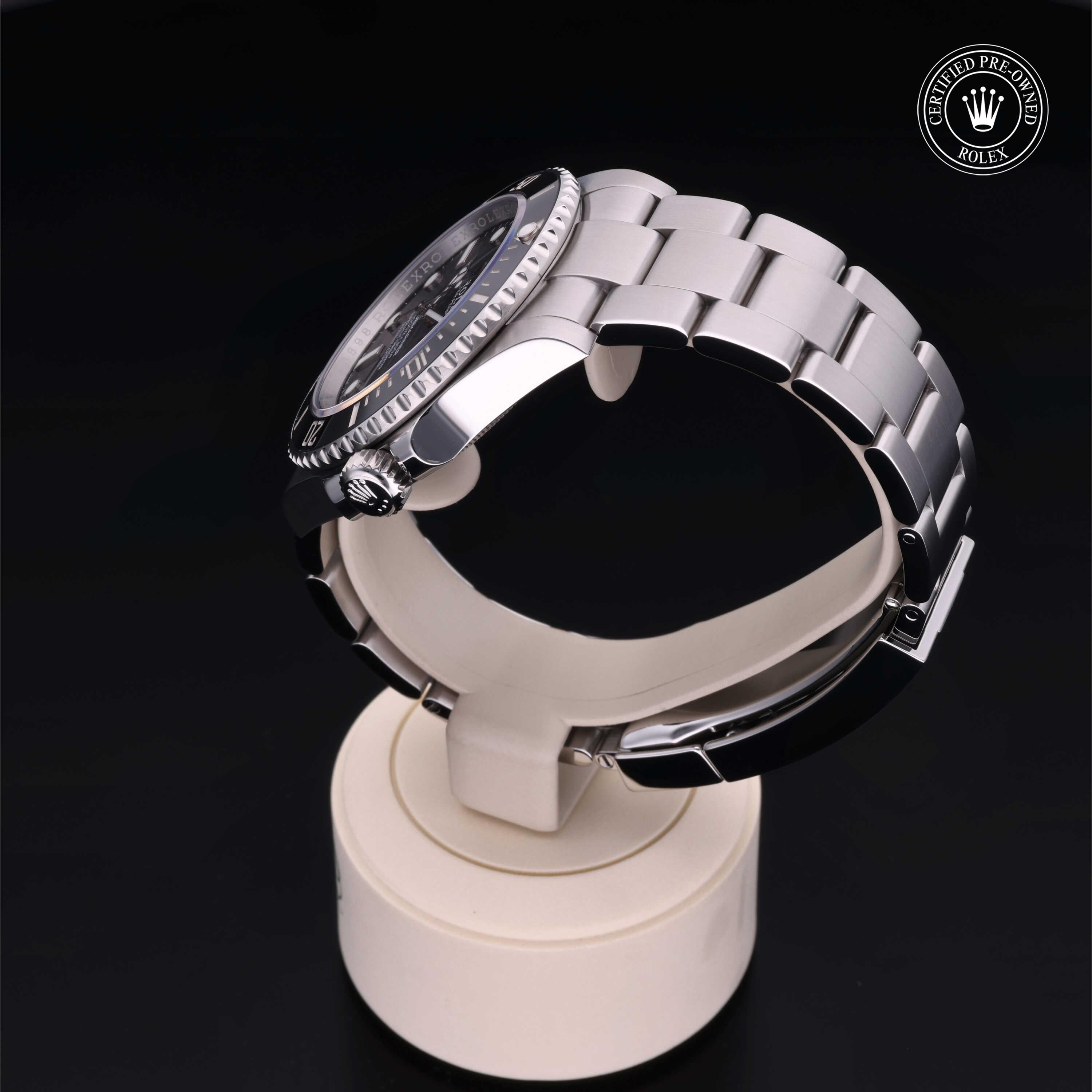 Rolex Submariner - 360° view