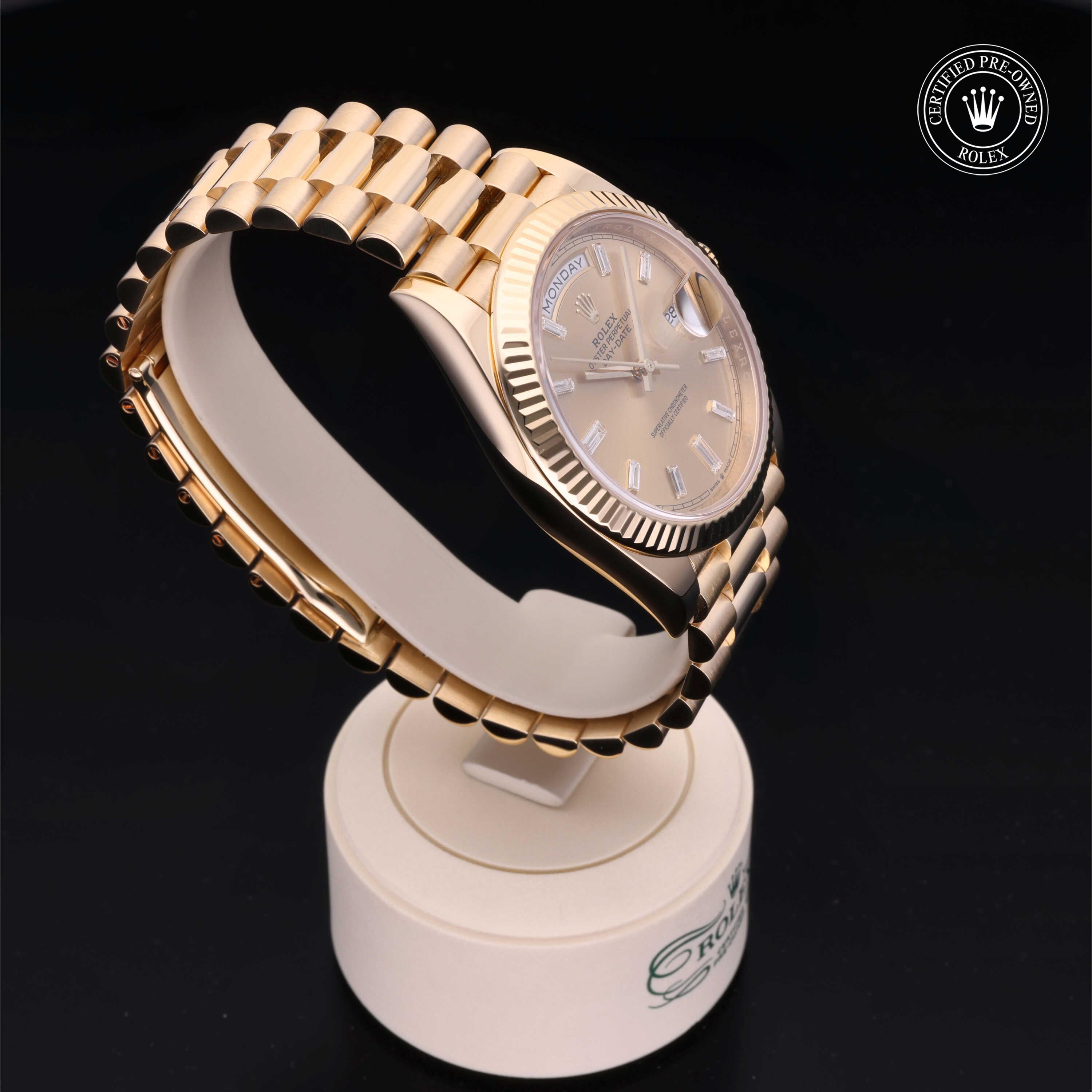 Rolex Day-Date - 360° view