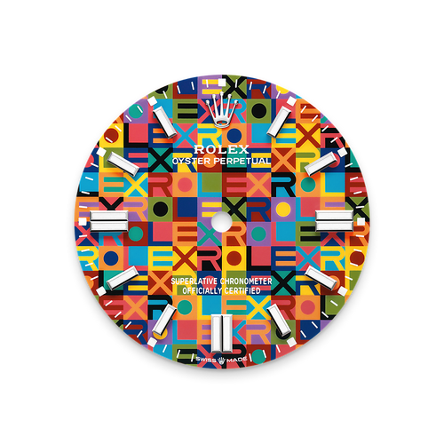 Multicoloured dial 