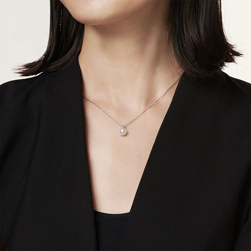 Mikimoto Classic 18ct White Gold Akoya Cultured Pearl and Diamond Pendant and Chain