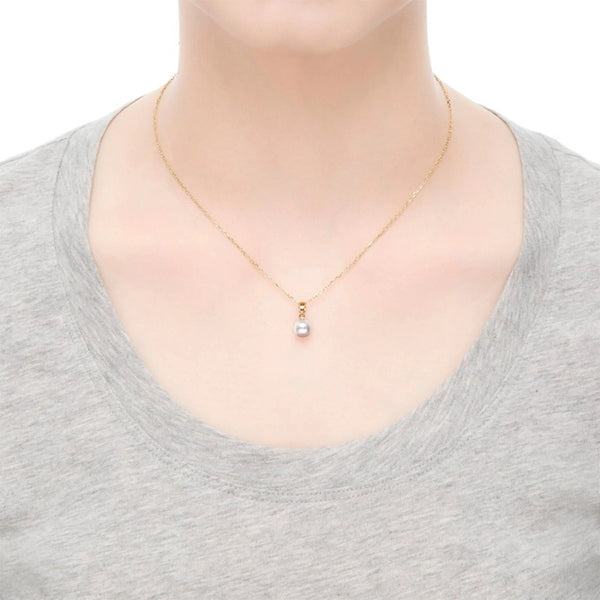 Mikimoto Classic 18ct Yellow Gold Akoya Cultured Pearl Pendant and Chain