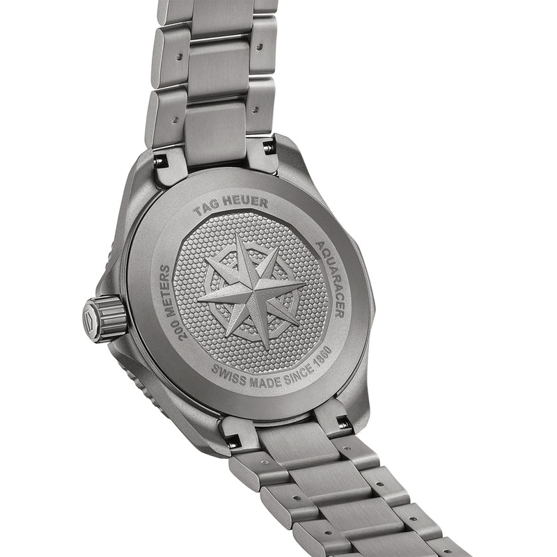 TAG Heuer Aquaracer Professional 200 Solargraph Titanium