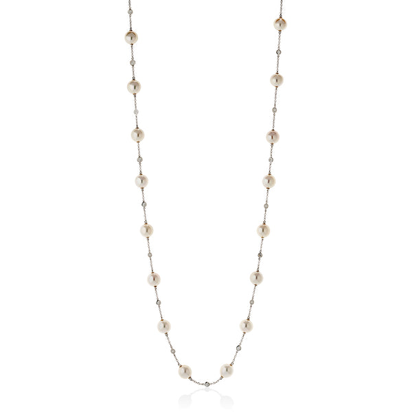 18ct White Gold Akoya Cultured Pearl and Diamond Chain Necklace