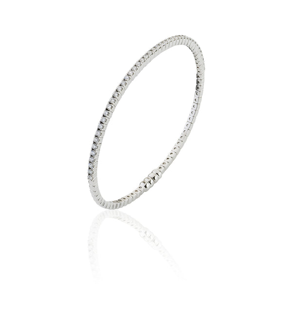 18ct White Gold Four Claw Set Round Brilliant Cut Diamond Line Bangle