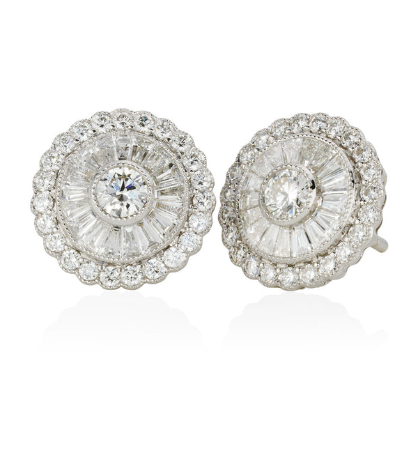 18ct White Gold Milgrain Edge Grain Set Diamond Double Halo Cluster Stud Earrings